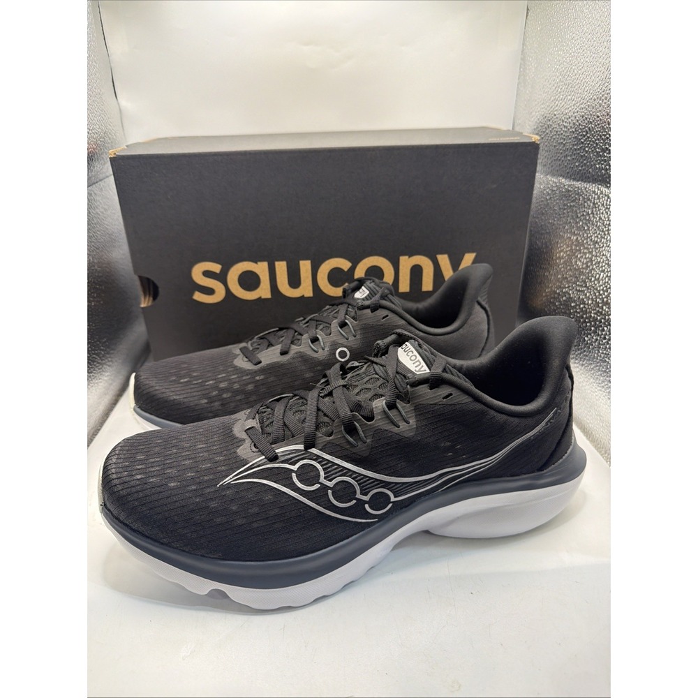 Saucony Kinvara 16 Men's Black White Lightweight Road Running Sneakers Size 9.5